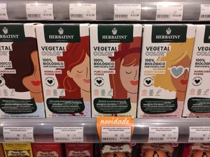 Hair colour at Celeiro in Rio Tinto