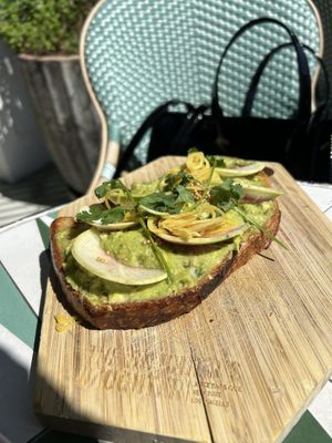 Avocado toastt  at The Butcher's Daughter in Venice