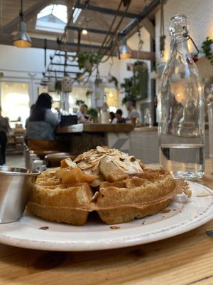 Waffle at The Butcher's Daughter in Venice