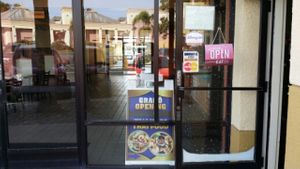 Note: Grand Opening Sign at Thai Stars in Ventura