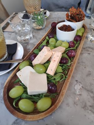 Vegan cheese plate with onion chutney at Redemption - Shoreditch in East London