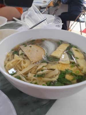 Bamboo noodle soup at Dinh Y in Ho Chi Minh City