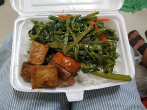 Rice with 3 options (30000) + soup at Dinh Y in Ho Chi Minh City