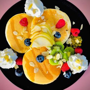 Pancakes fresh berries and mapple sirup  at Emilie and the Cool Kids in Antibes
