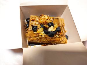 Vegan cheese cake at Youmiko Vegan Sushi - Hoża in Warsaw