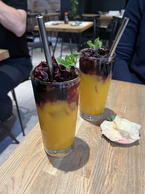 Mocktail mango hibiscus   at Youmiko Vegan Sushi - Hoża in Warsaw
