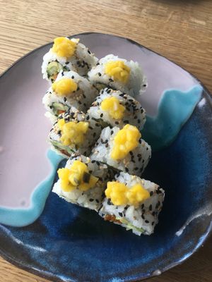 Mango, sun dried tomato, tempura and something else at Youmiko Vegan Sushi - Hoża in Warsaw