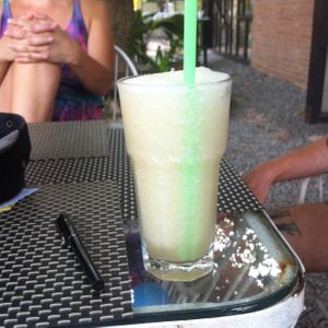 Honey lemon squash shake ($2) at Garden of Universe in Siem Reap