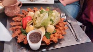 Cig Köfte with chili sauce at Le Mezze du Chef - Menilmontant in Paris