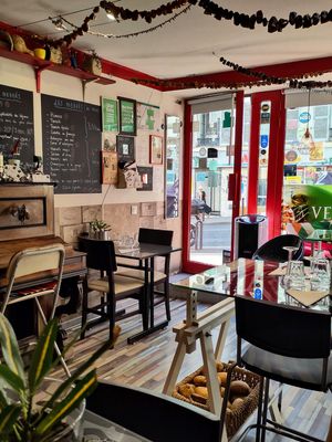  at Le Mezze du Chef - Menilmontant in Paris