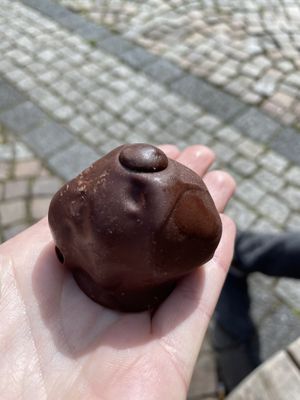Chocolate covered cookie dough ball at Sencha Lunchstore in Alkmaar