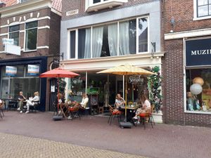 Outside at Sencha Lunchstore in Alkmaar