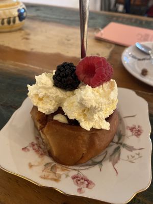 Nice, but very sweet cinnamon role with vegan cream (served warm)  at Sencha Lunchstore in Alkmaar