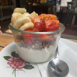 Granola and fruit with coconut yoghurt  at Sencha Lunchstore in Alkmaar