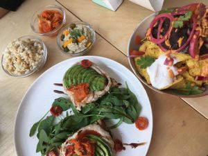 Nachos, hummus & bread & some sides! at Happy Earth in Rotterdam