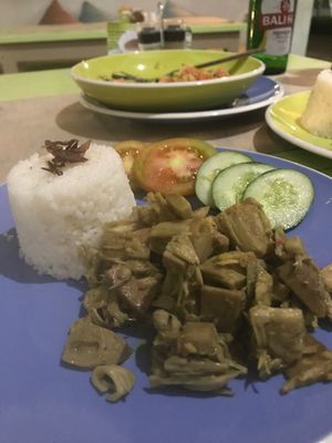 Jackfruit curry at Refresh in Manggis