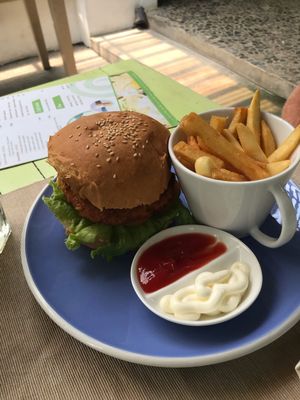Veggie burger  at Refresh in Manggis