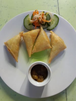 Samosas at Refresh in Manggis
