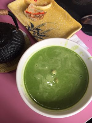 spinach soup at VA De BO in Mallorca