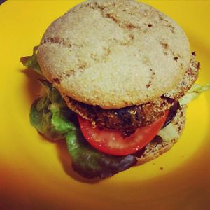 Vegan hamburger at VA De BO in Mallorca