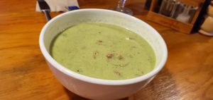 Spelt soup with spinach broth at VA De BO in Mallorca