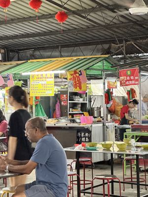 Another one of the various vegetarian stall here.  at Pasar Pagi - Vegetarian Stall in Alor Setar