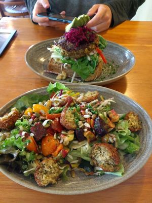 salad and burger dishes  at Hislop's Cafe in Kaikoura