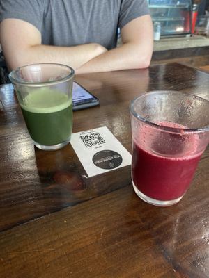 Green and Red Juice at The Pitted Date in Playa Del Carmen