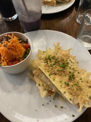 Croque monsier (amaaaazing 😋 )   at The Pitted Date in Playa Del Carmen