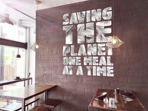  at The Pitted Date in Playa Del Carmen