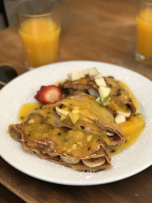 Crepes with fruits at The Pitted Date in Playa Del Carmen