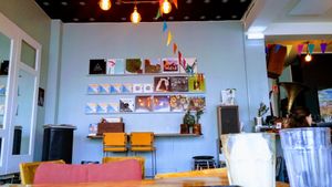 A vinyl shop as well as a cafe. at Kaffi Vinyl in Reykjavik