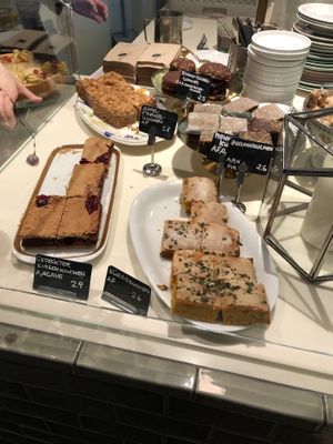 Kuchen 2 at Ginko - Greenhouse in Graz