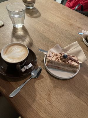 Nougat - Strawberry Cake and Cappuccino with oat milk   at Ginko - Greenhouse in Graz