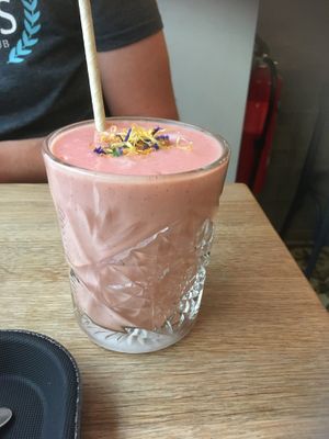 Strawberry smoothie  at Ginko - Greenhouse in Graz