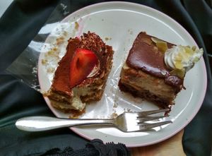 Tiramisu and Choco Banana cakes (both cut in half - normally they are twice this size!), as offered in August 2018. at Ginko - Greenhouse in Graz