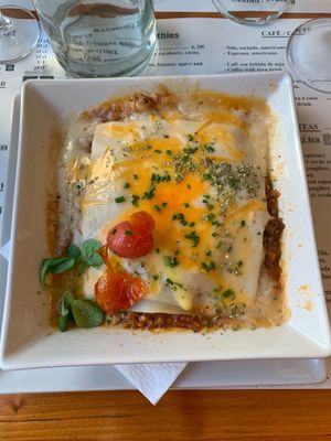 Lasagna(!!!) at Hicuri in Granada