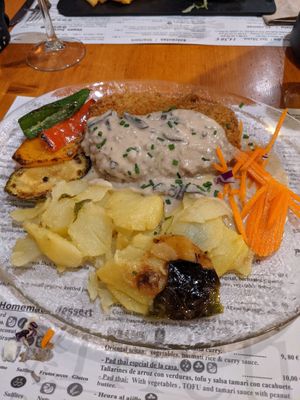 Cordeon blue w/ sliced potatoes  at Hicuri in Granada