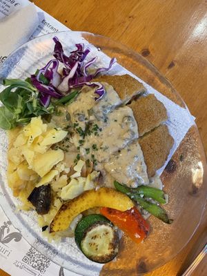 Cordon blue de seitan   at Hicuri in Granada