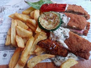  at Hicuri in Granada