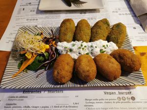Superb, 3 different croquetas at Hicuri in Granada