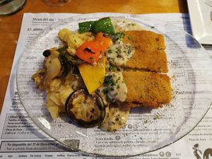 Cordón blue de seitan:  Relleno de queso, Bacon at Hicuri in Granada