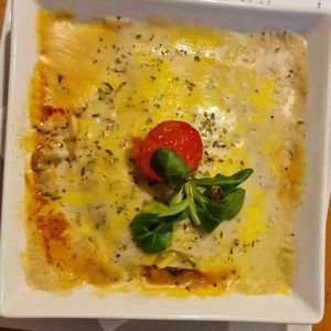  at Hicuri in Granada