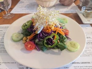 House salad at Hicuri in Granada