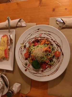 Zucchini Noodle Pesto at Hicuri in Granada