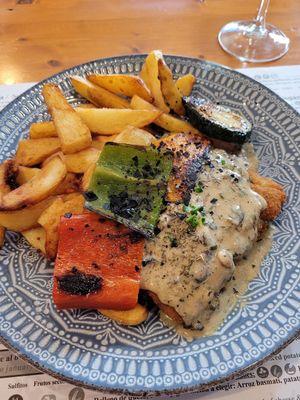 Vegan cordon bleu at Hicuri in Granada
