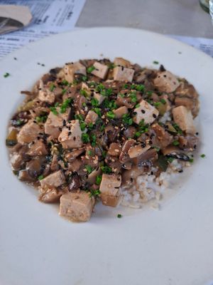 Plato del dia at Hicuri in Granada