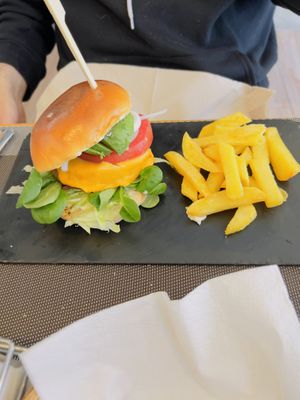Beyond burger  at Hicuri in Granada