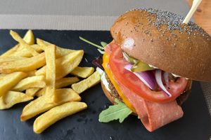 Vegan burger  at Hicuri in Granada