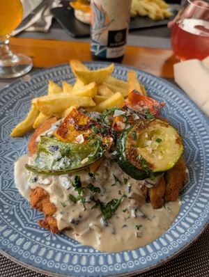 Veganes Cordon Bleu mit Pilzsauce at Hicuri in Granada